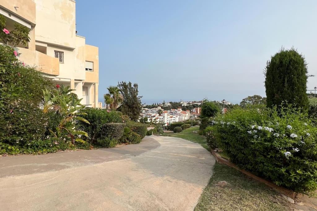 Vistas Mar Y Montana Apartment Benalmádena Exterior photo